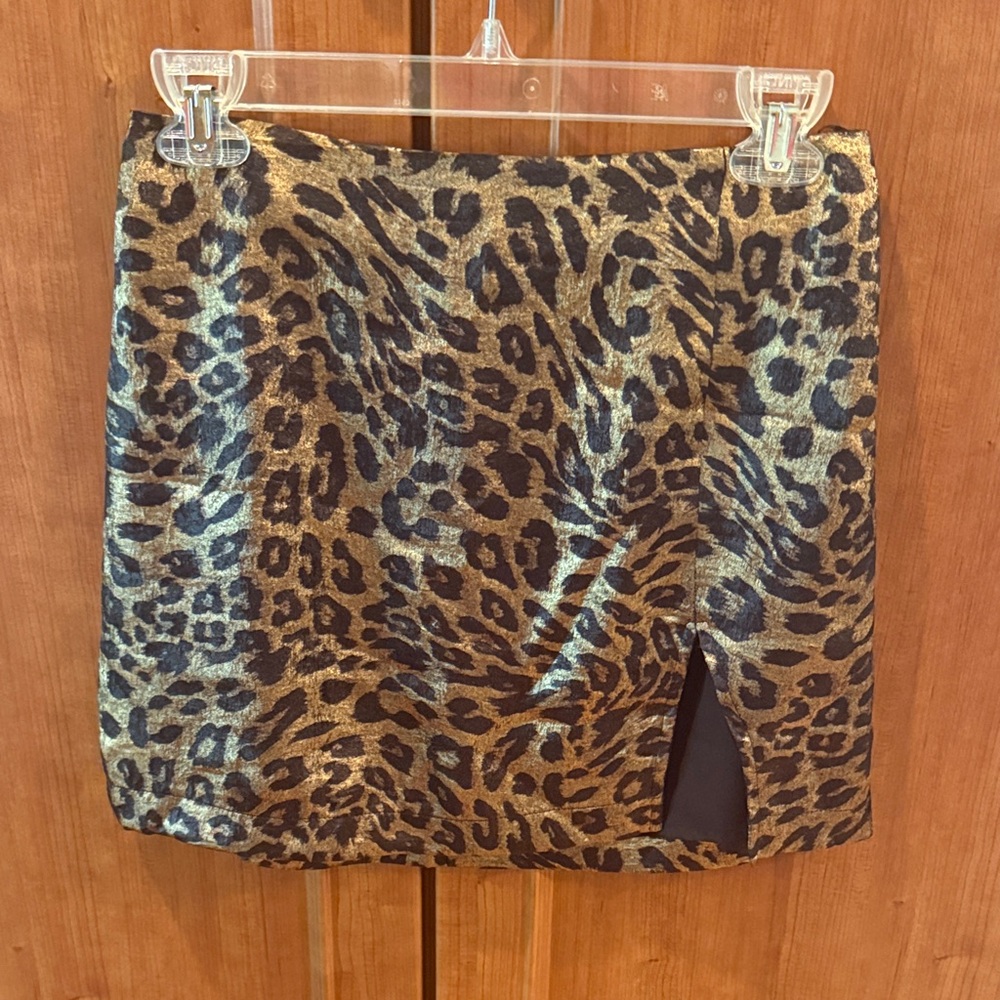 NWOT BAILEY ROSE Leopard Print Mini Skirt Sz Small